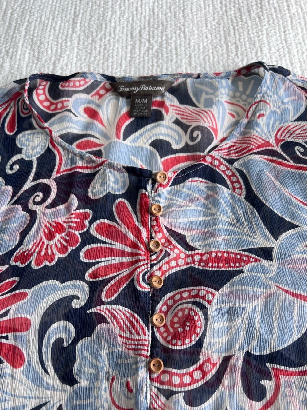 Tommy Bahama Women’s EUC Floral Red Blue White Silk Long Sleeve Blouse Size M - Picture 11 of 15